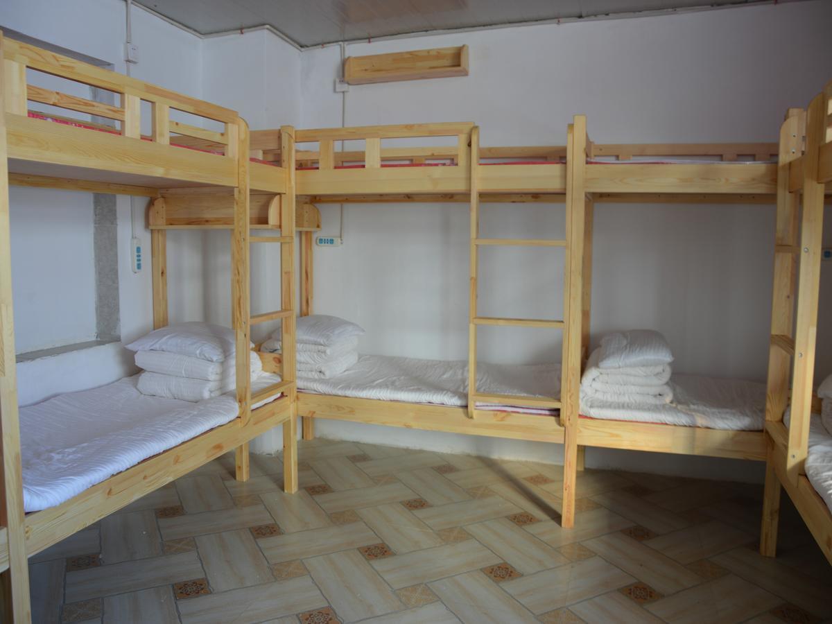 Snow Valley International Hostel Wuchang  Экстерьер фото