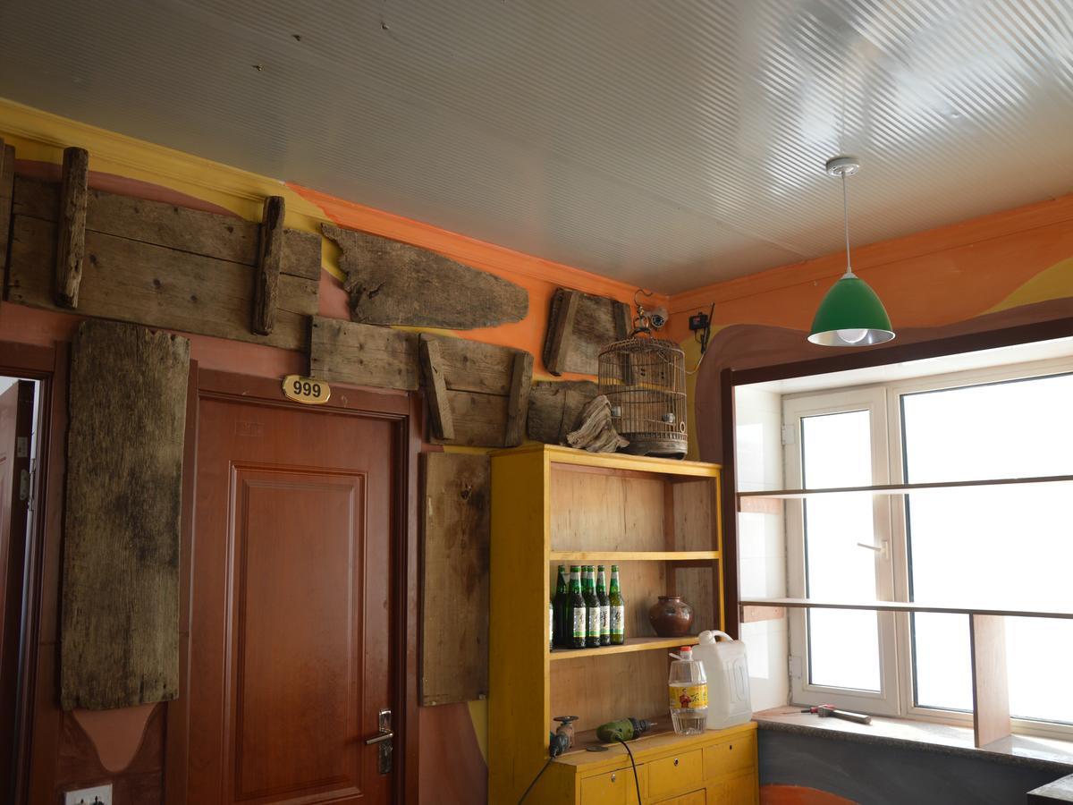 Snow Valley International Hostel Wuchang  Экстерьер фото